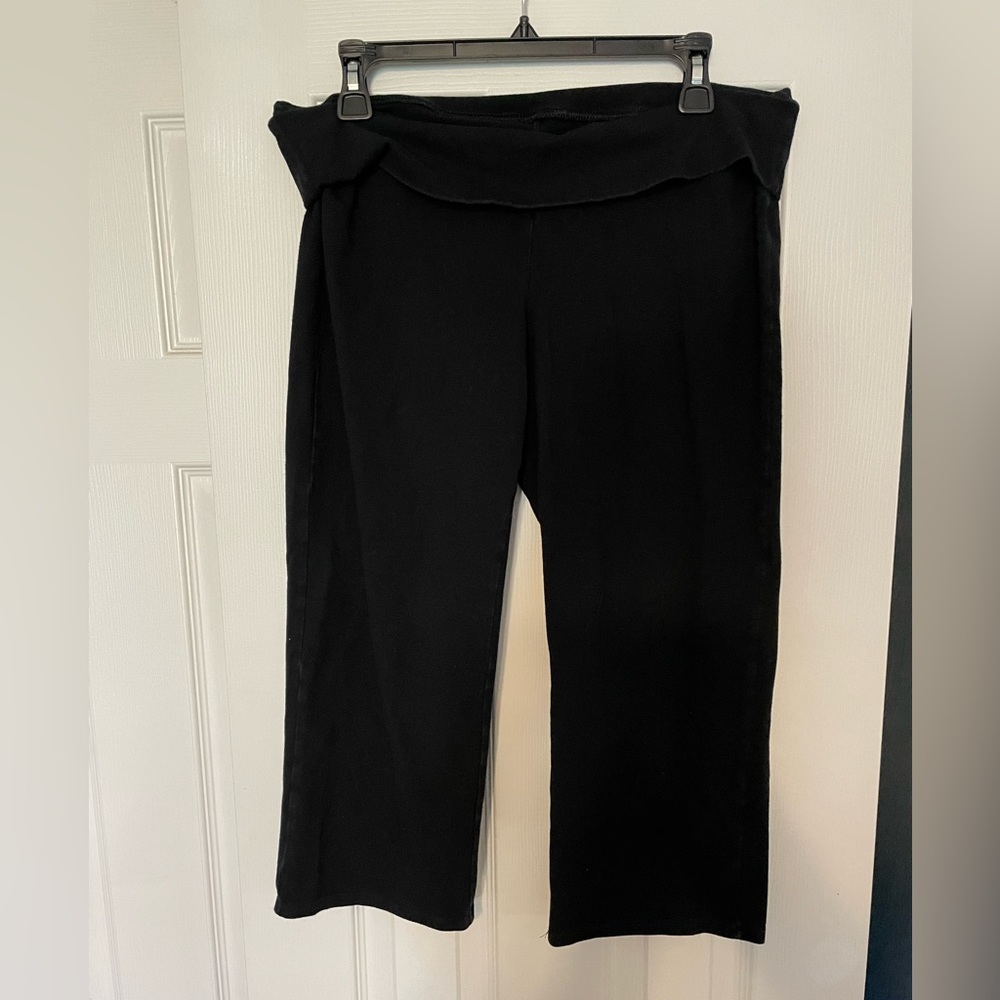 Maternity active capri pants- old navy